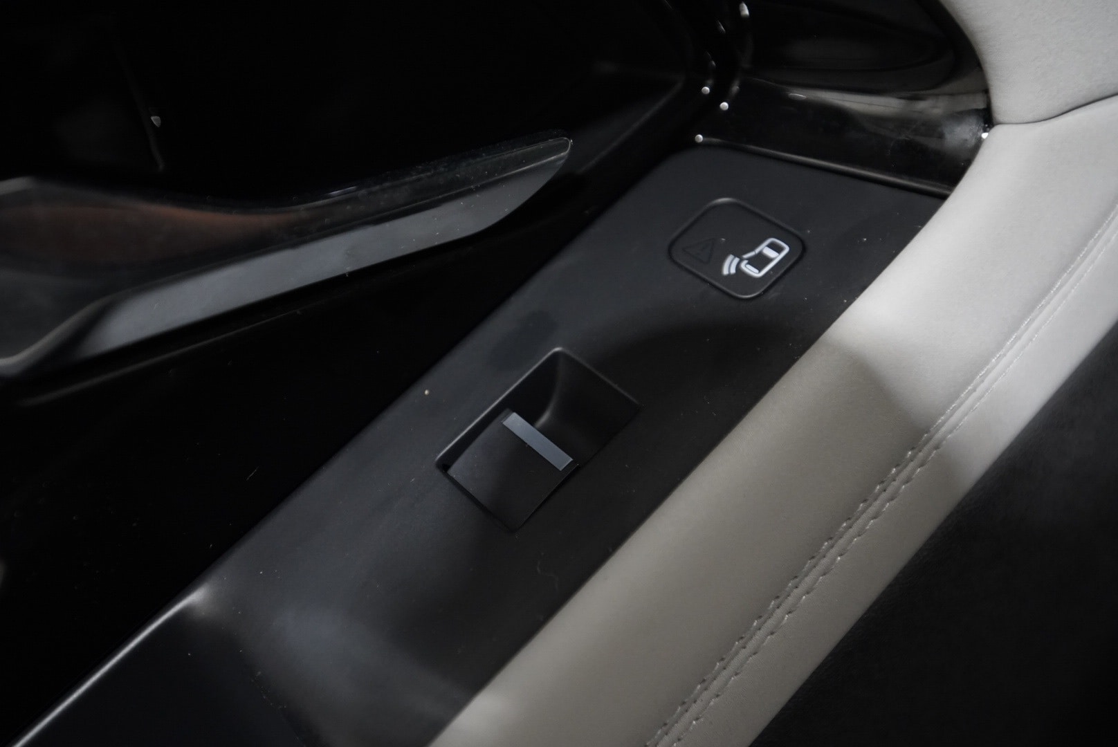 2022 Land Rover Range Rover Evoque S - Photo 36