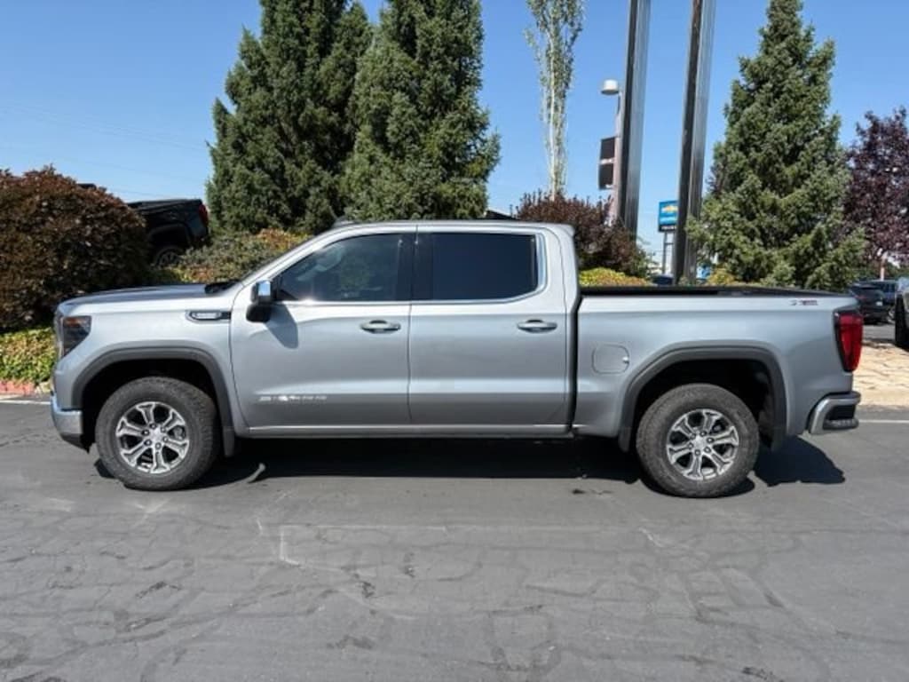 New 2026 GMC Sierra 1500 SLE Truck