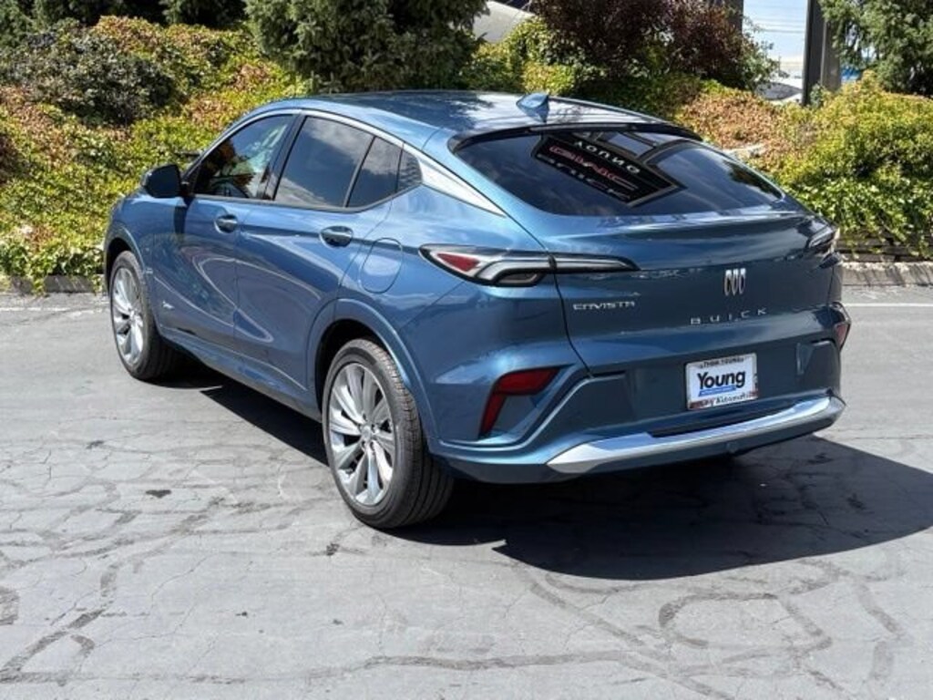 New 2026 Buick Envista Avenir SUV
