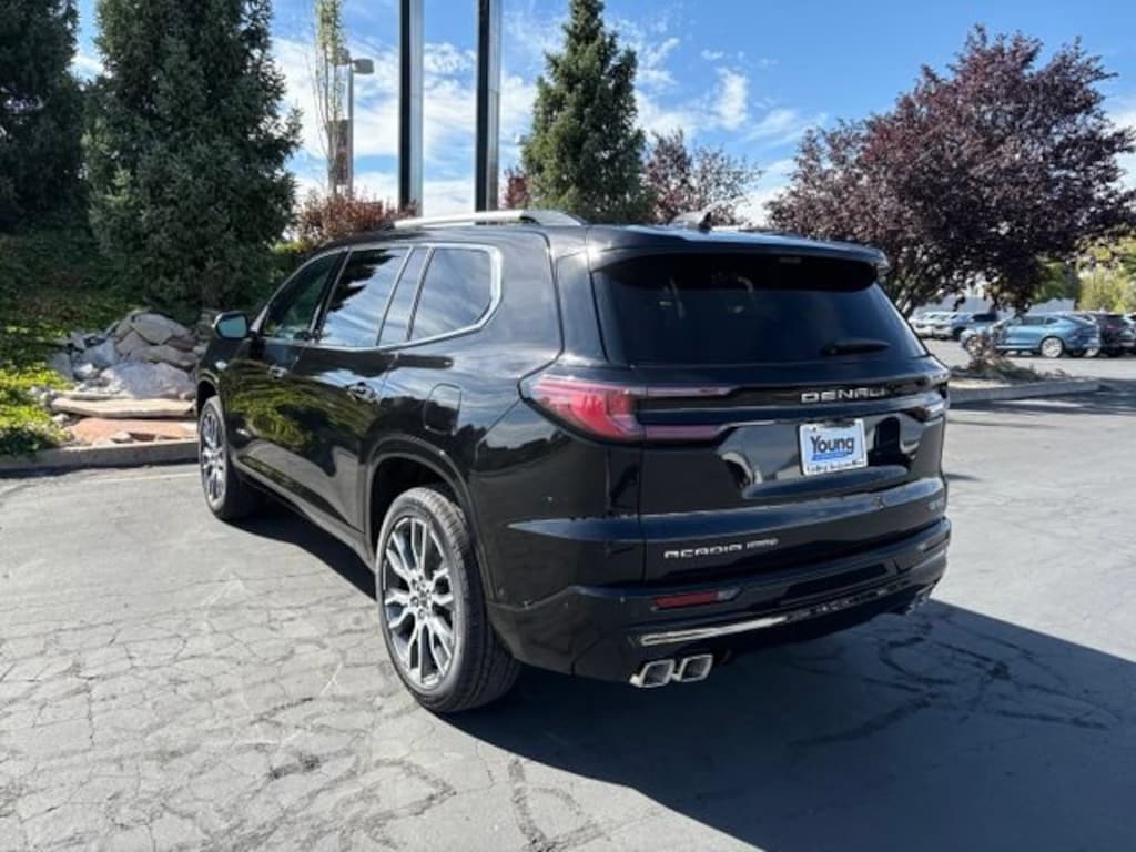 New 2027 GMC Acadia Denali Ultimate SUV