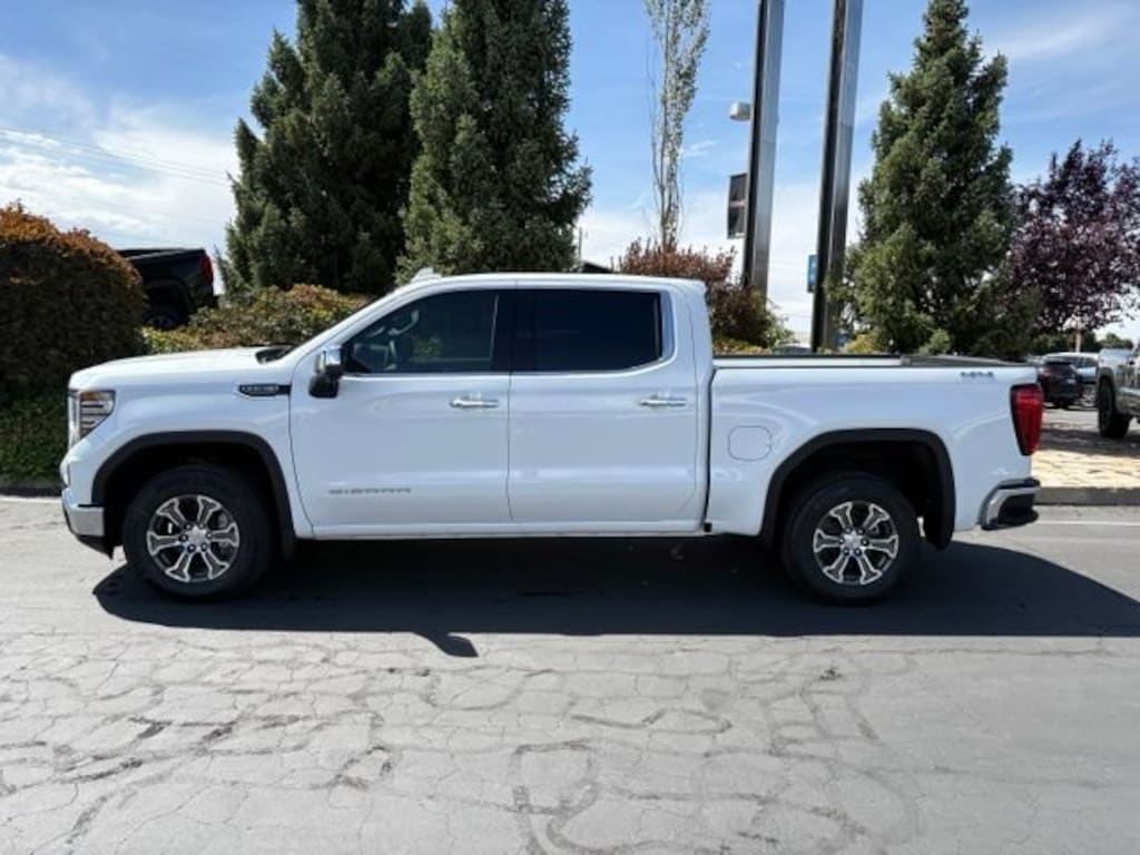 New 2026 GMC Sierra 1500 SLT Truck