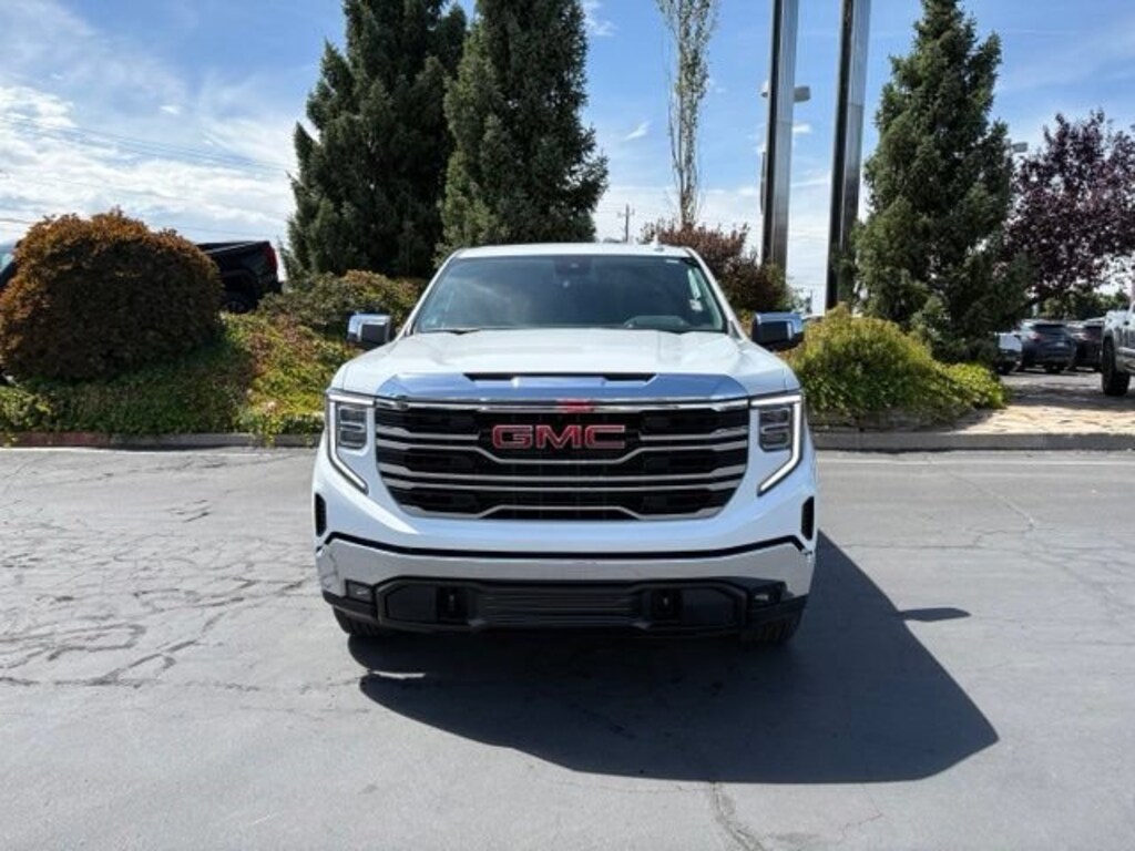 New 2026 GMC Sierra 1500 SLT Truck