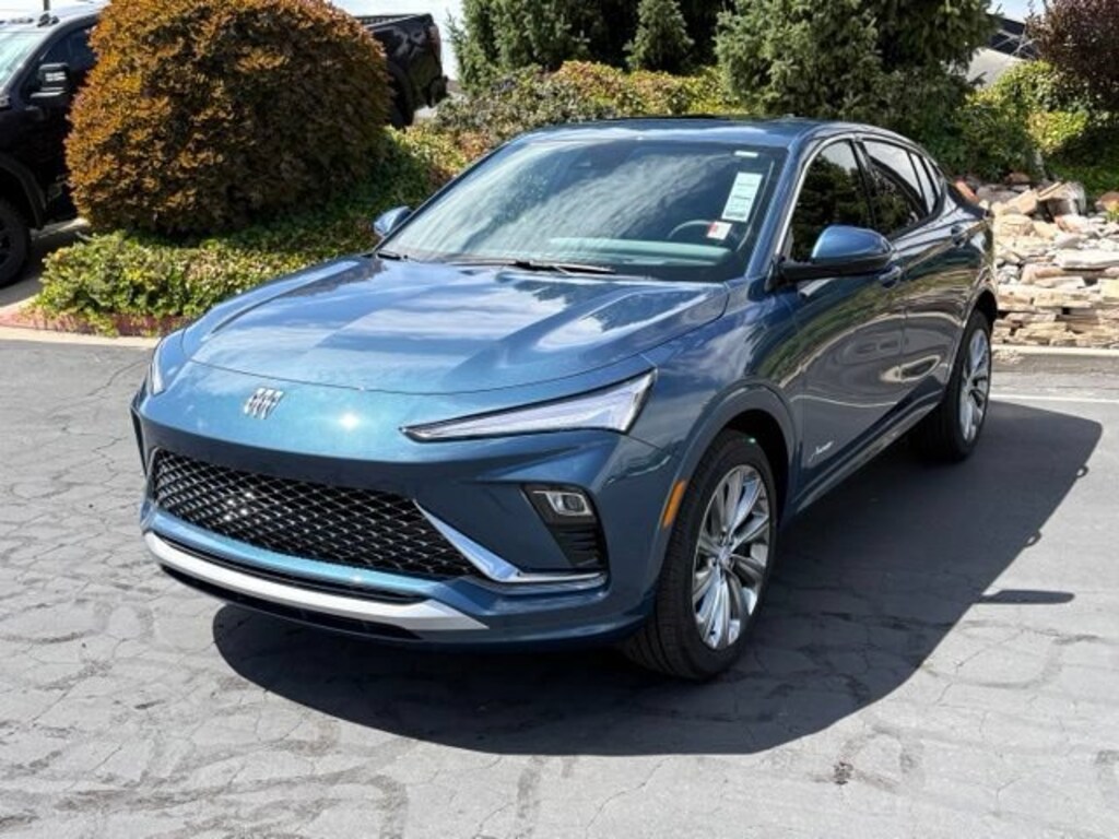 New 2026 Buick Envista Avenir SUV