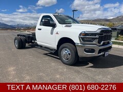 2026 Ram 3500 Chassis Cab TRADESMAN  REGULAR  4X4 84' CA Pickup