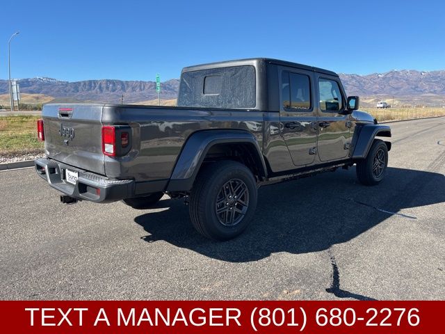 New 2025 Jeep Gladiator SPORT S 4X4 Pickup