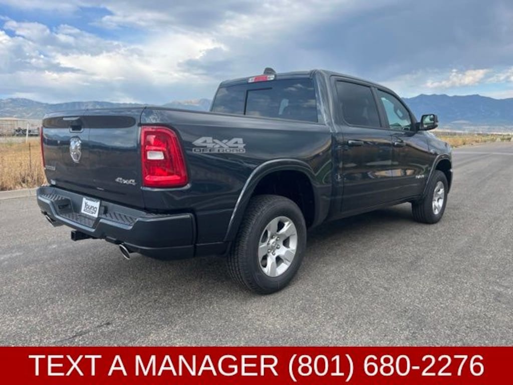 New 2027 Ram 1500 BIG HORN CREW CAB 4X4 5'7 BOX Pickup