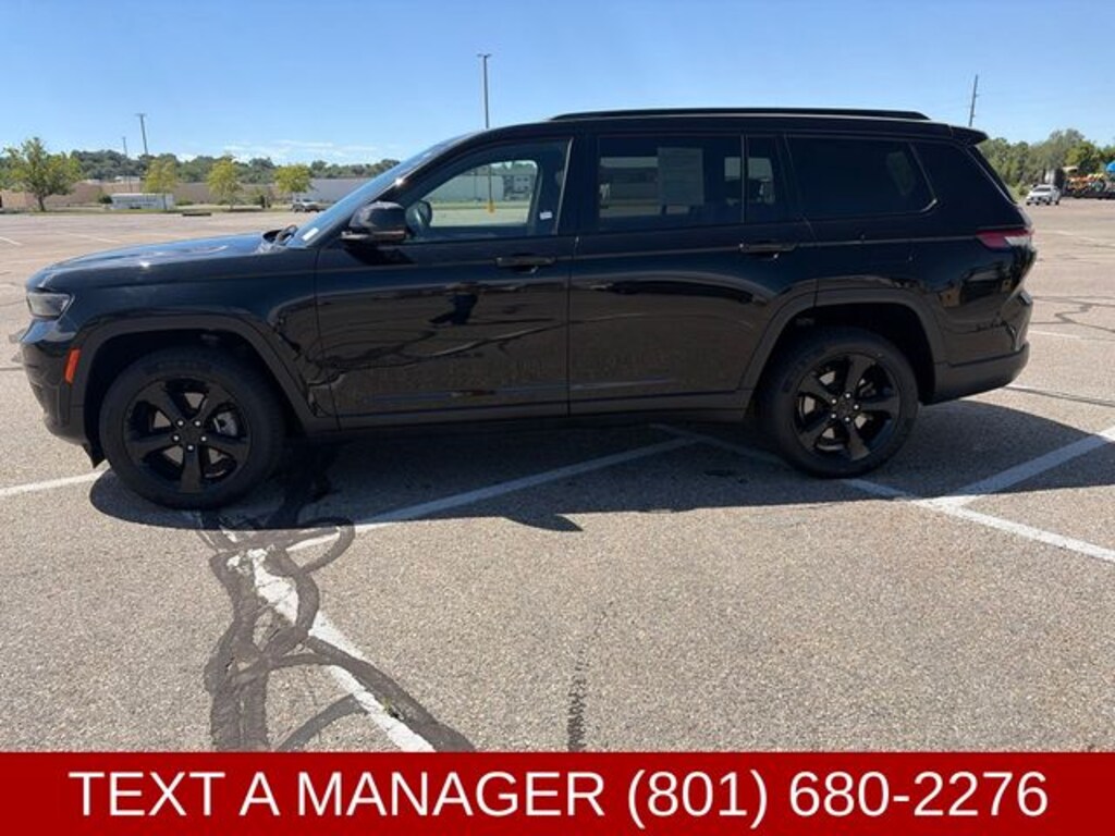 Used 2021 Jeep Grand Cherokee L Altitude SUV