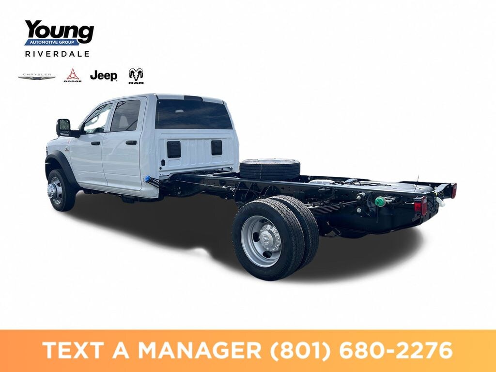 New 2026 Ram 5500 Chassis Cab TRADESMAN CREW 4X4 84' CA Pickup