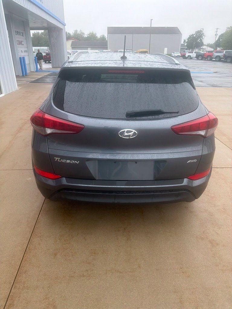 2017 Hyundai Tucson SE - Photo 10