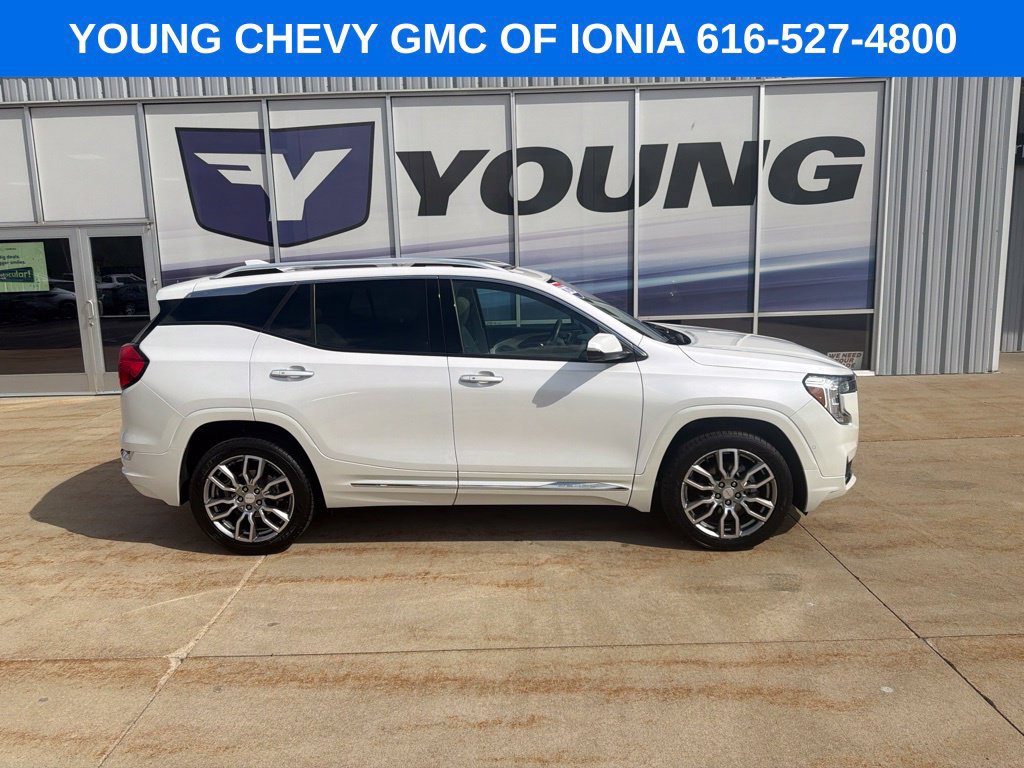 2023 GMC Terrain