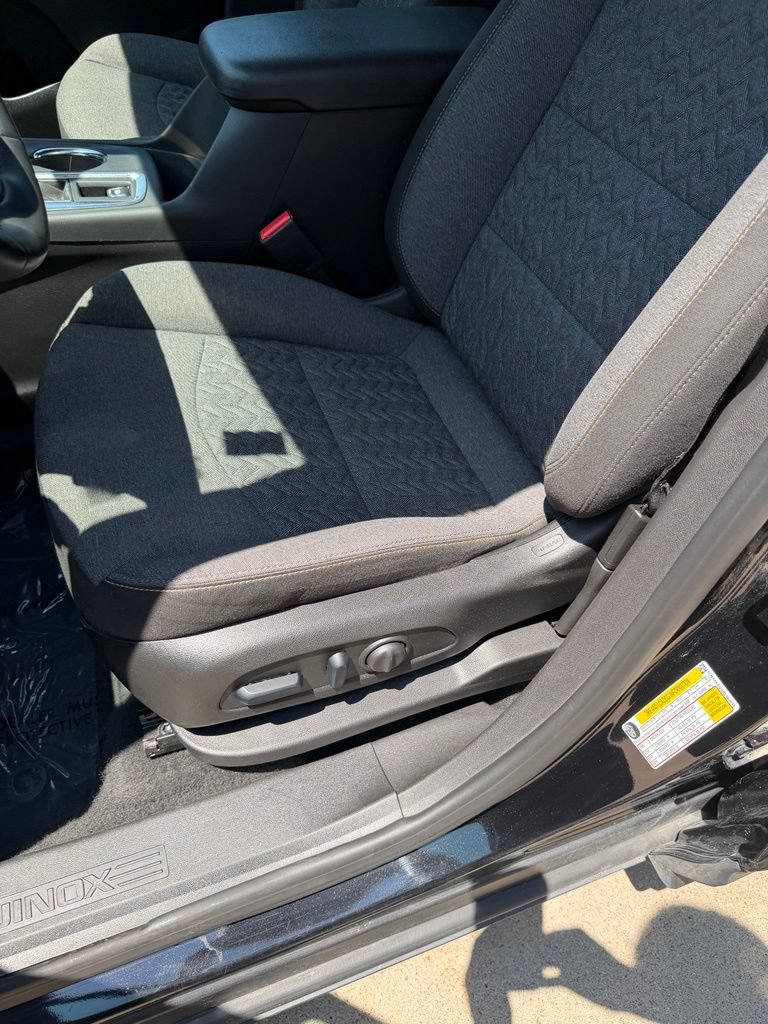 2024 Chevrolet Equinox LT - Photo 17