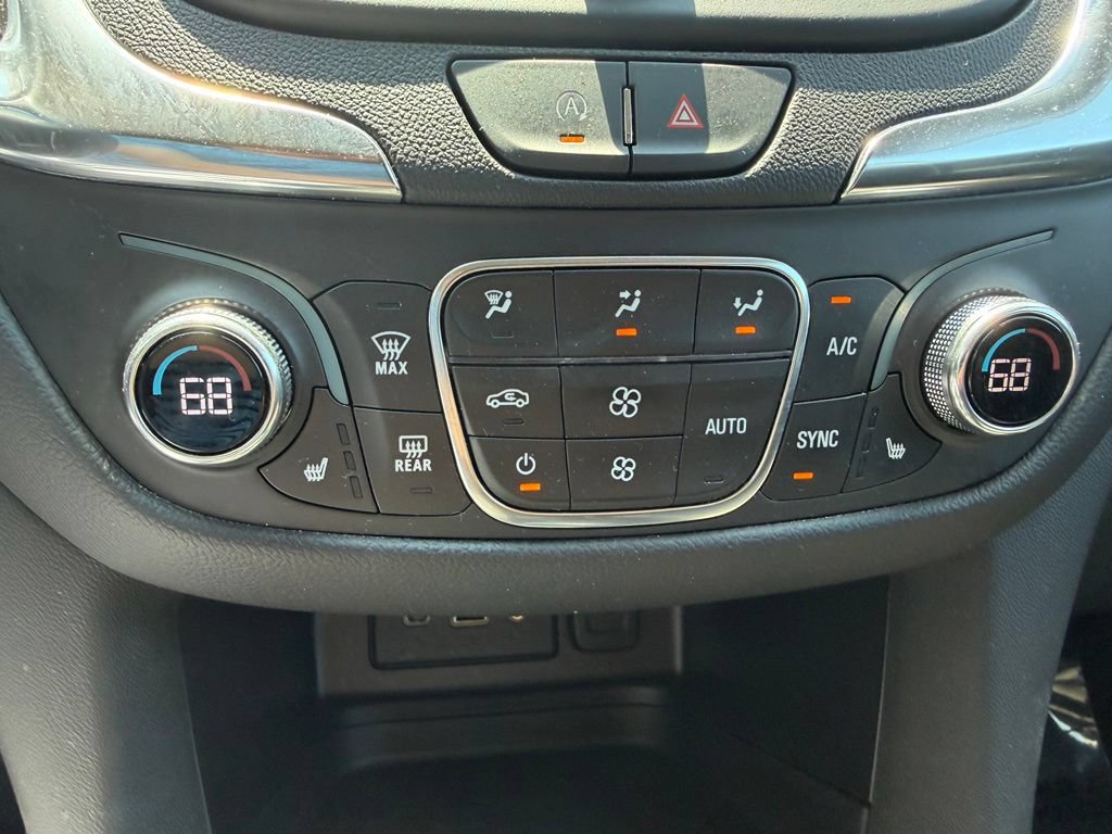 2024 Chevrolet Equinox LT - Photo 22