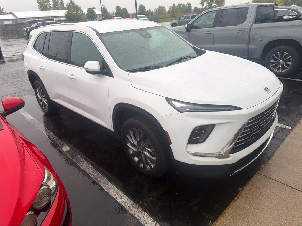 Used 2025 Buick Enclave Preferred SUV