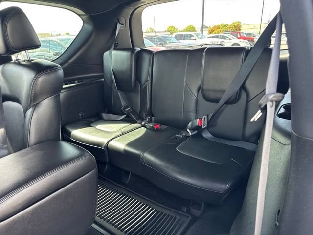 2022 Nissan Armada SL - Photo 17