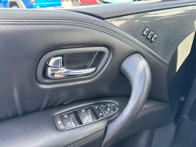2022 Nissan Armada SL - Photo 24