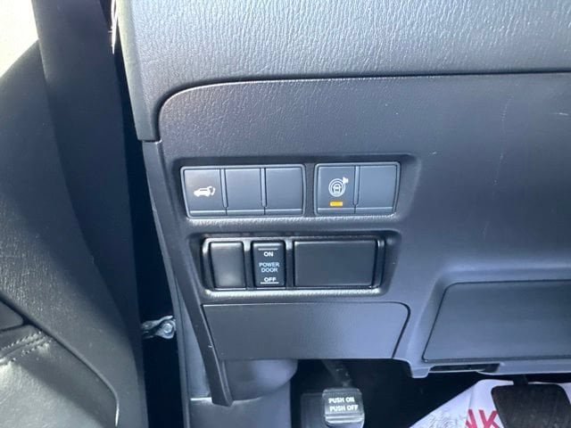 2022 Nissan Armada SL - Photo 25