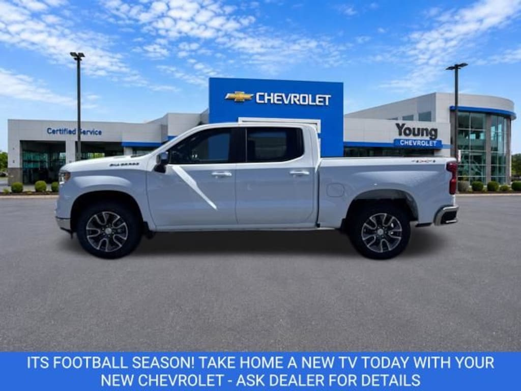 New 2026 Chevrolet Silverado 1500 LT Truck Crew Cab