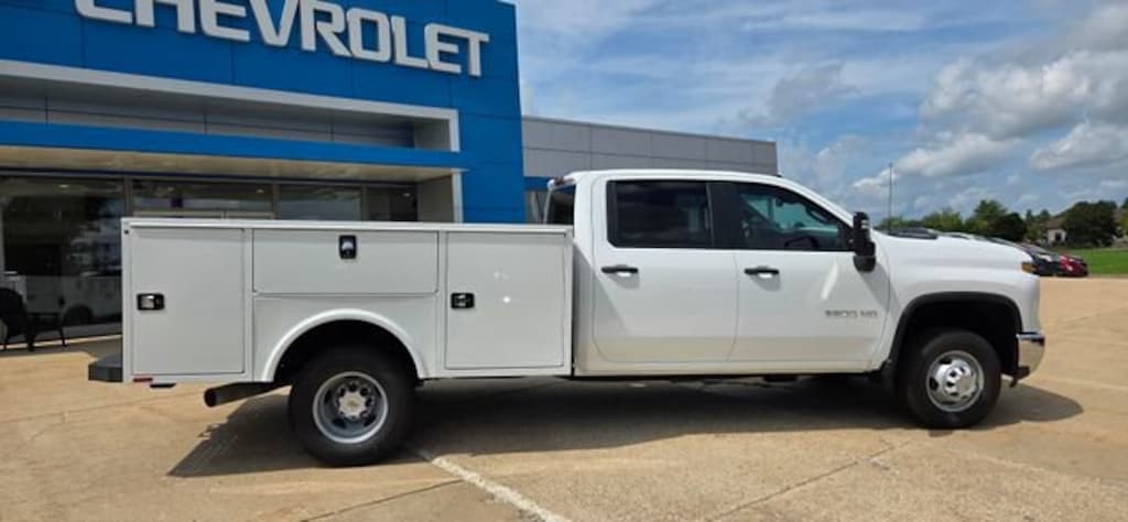 New 2026 Chevrolet Silverado 3500 HD Chassis Cab Work Truck Truck
