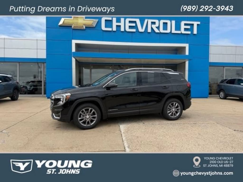 Used 2024 GMC Terrain SLT SUV