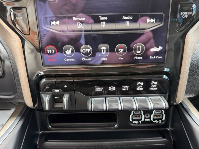 2021 RAM Ram 2500 Pickup Laramie - Photo 25