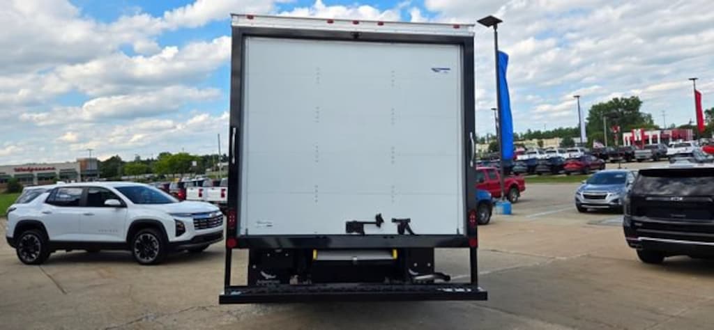 New 2026 Chevrolet Express Cutaway 3500 1WT Cutaway Van