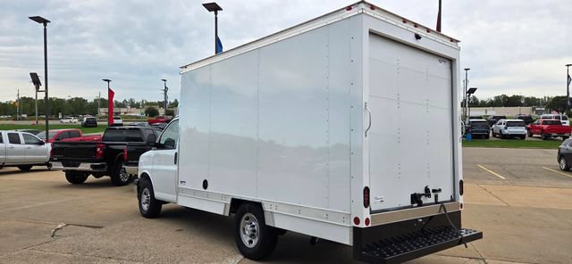 New 2026 Chevrolet Express Cutaway 3500 1WT Cutaway Van