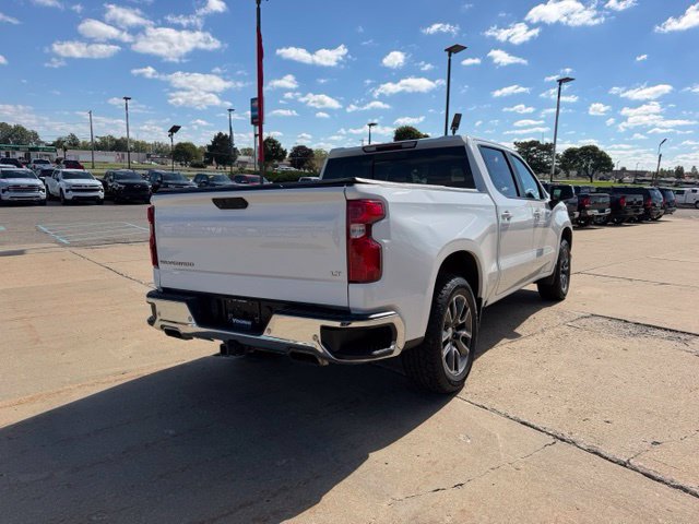 2021 Chevrolet Silverado 1500 LT - Photo 5