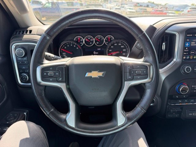 2021 Chevrolet Silverado 1500 LT - Photo 19
