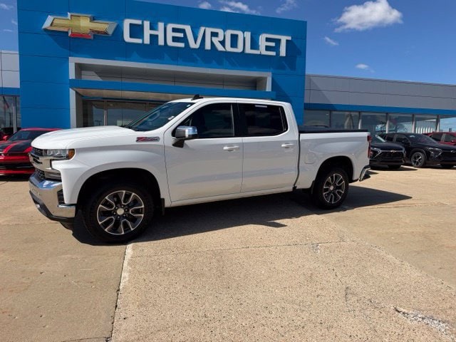 2021 Chevrolet Silverado 1500 LT - Photo 2