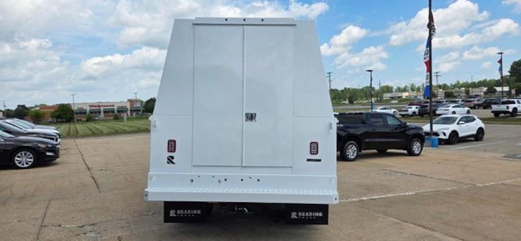 New 2025 Chevrolet Silverado 3500 HD Chassis Cab Work Truck Truck