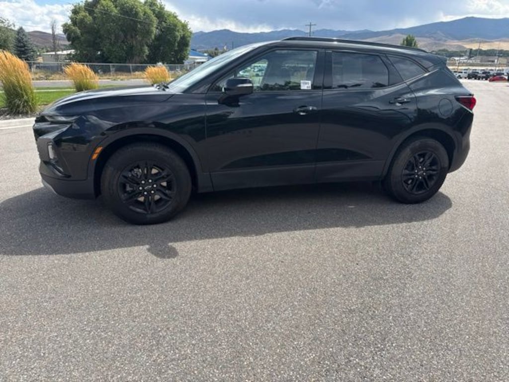 Used 2022 Chevrolet Blazer LT SUV