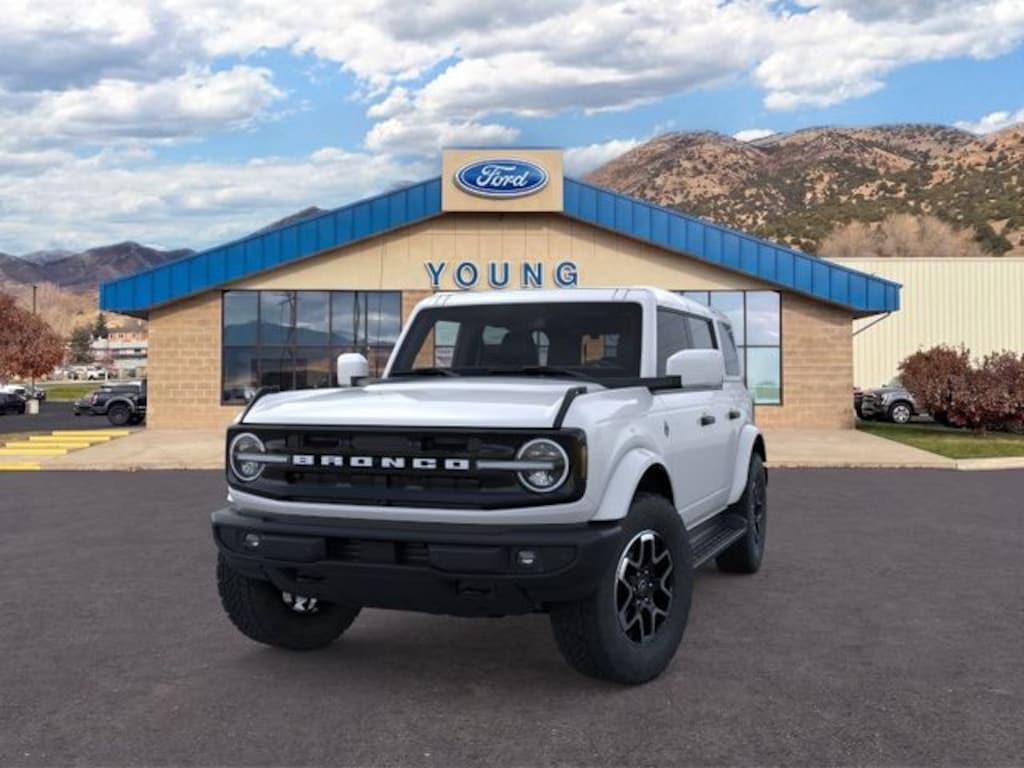 New 2026 Ford Bronco Outer Banks SUV