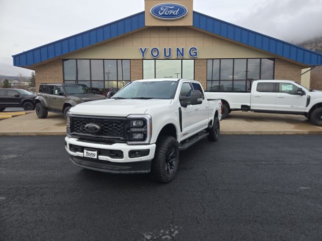 New 2025 Ford F-350SD Lariat Truck