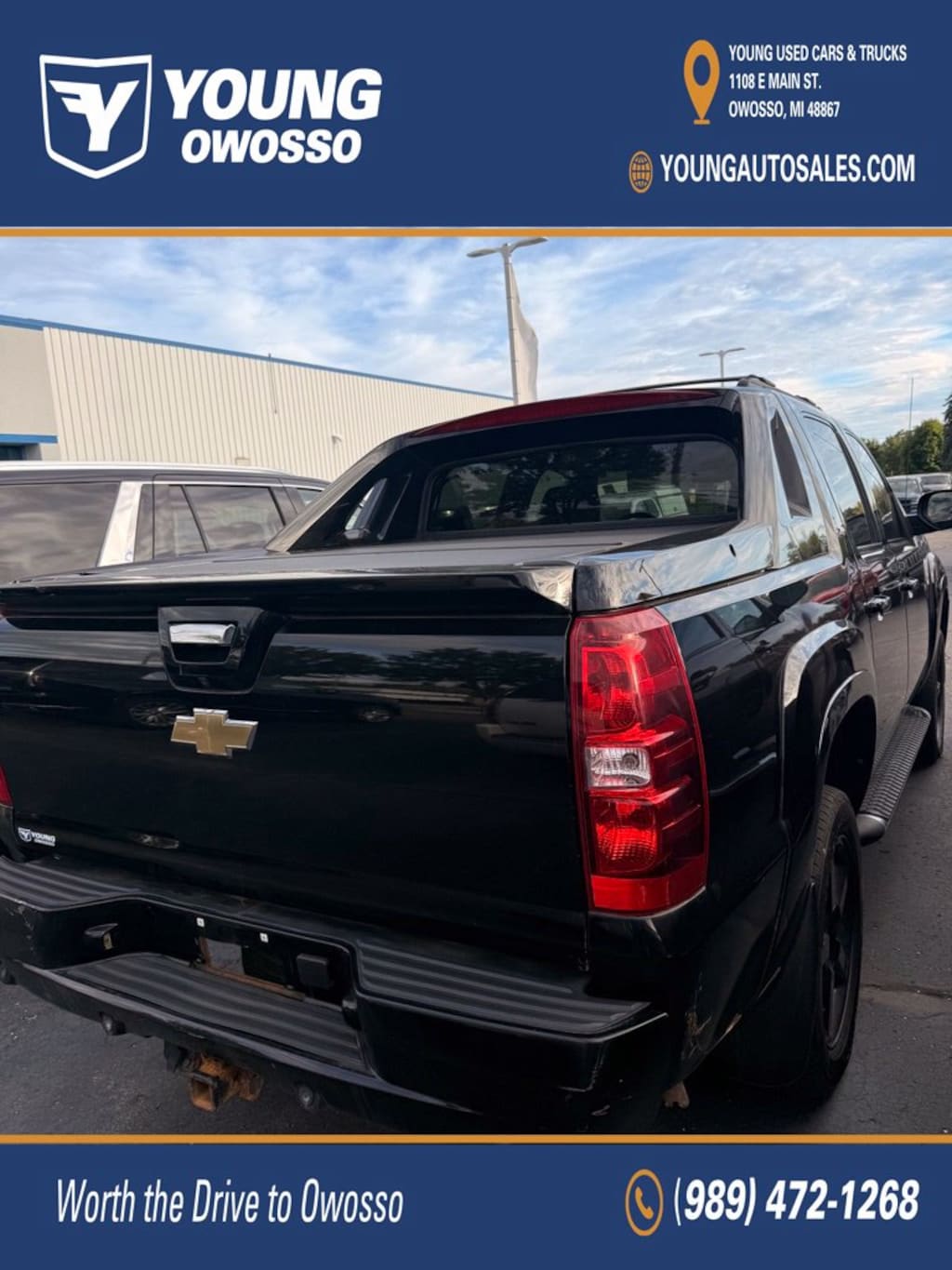 Used 2011 Chevrolet Avalanche 1500 LT Truck