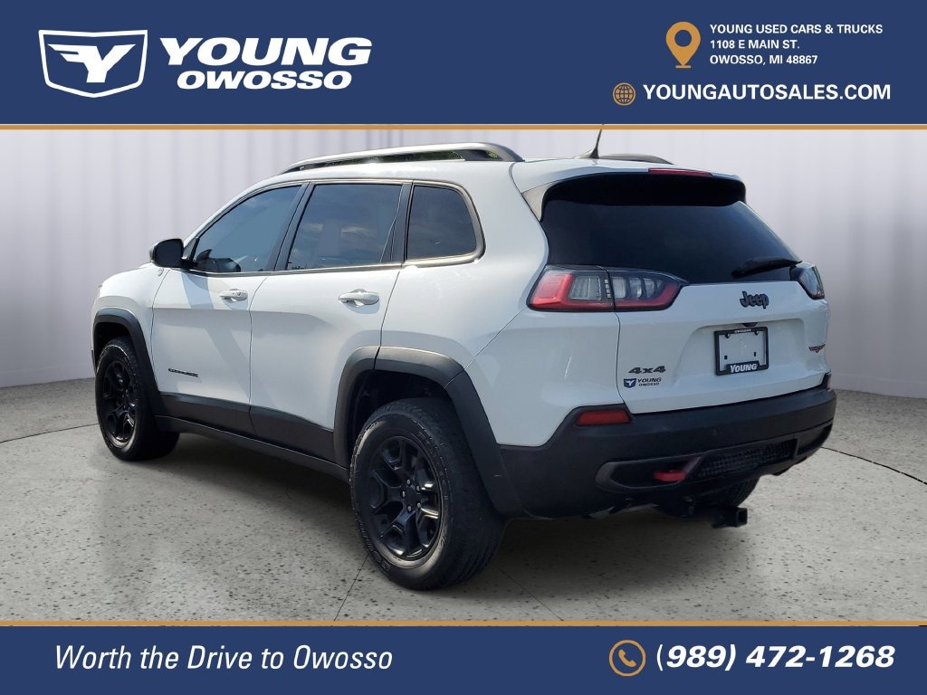 Used 2021 Jeep Cherokee Trailhawk SUV