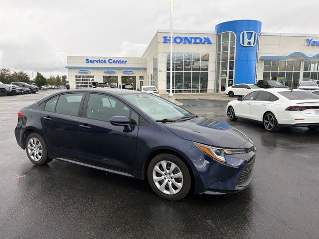 2025 Toyota Corolla LE Sedan