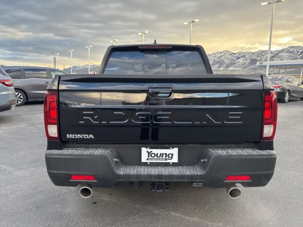 New 2026 Honda Ridgeline RTL Truck Crew Cab