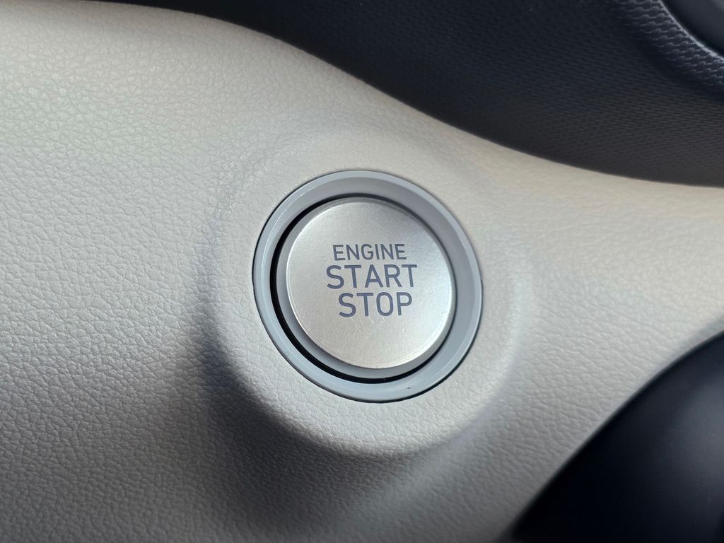 2026 Hyundai Venue SEL - Photo 27