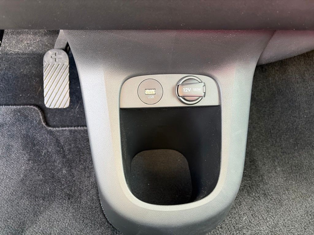 2023 Hyundai IONIQ 5 Limited - Photo 20