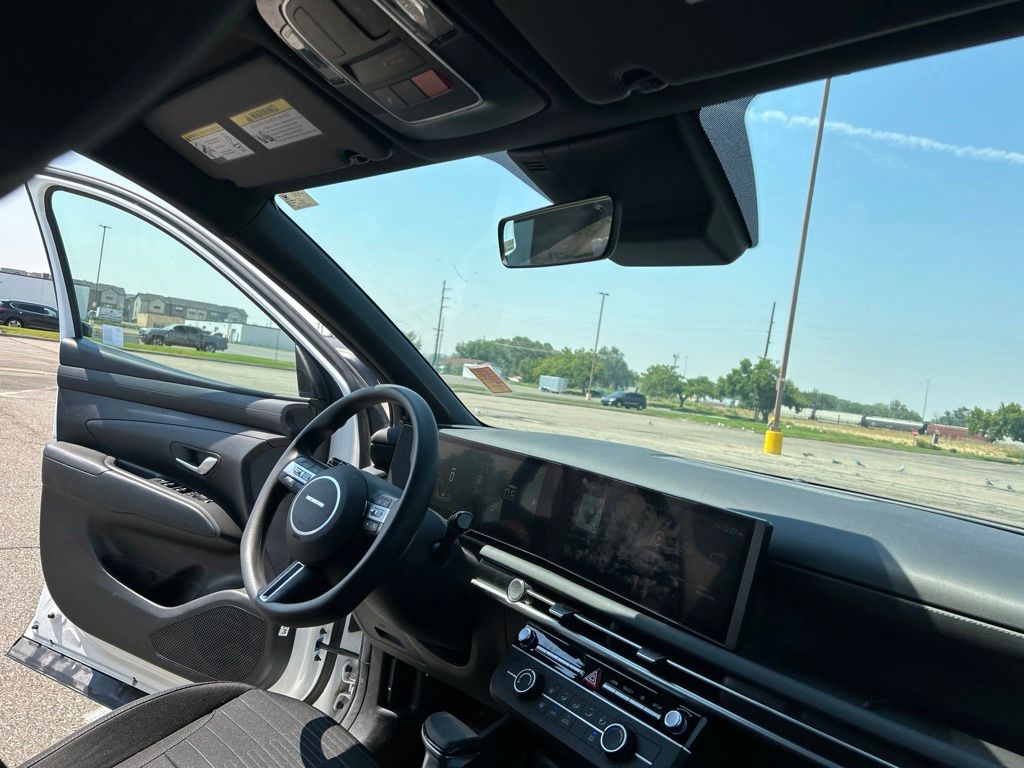 2025 Hyundai Santa Cruz SE - Photo 26