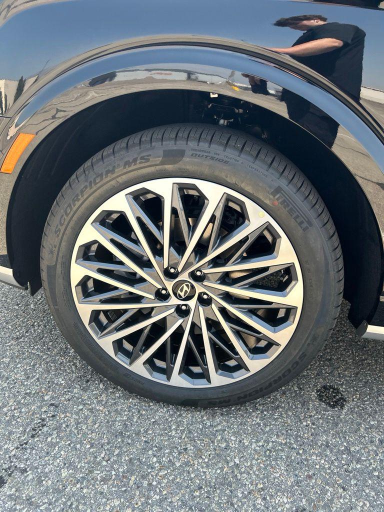 2026 Hyundai Palisade Calligraphy - Photo 10