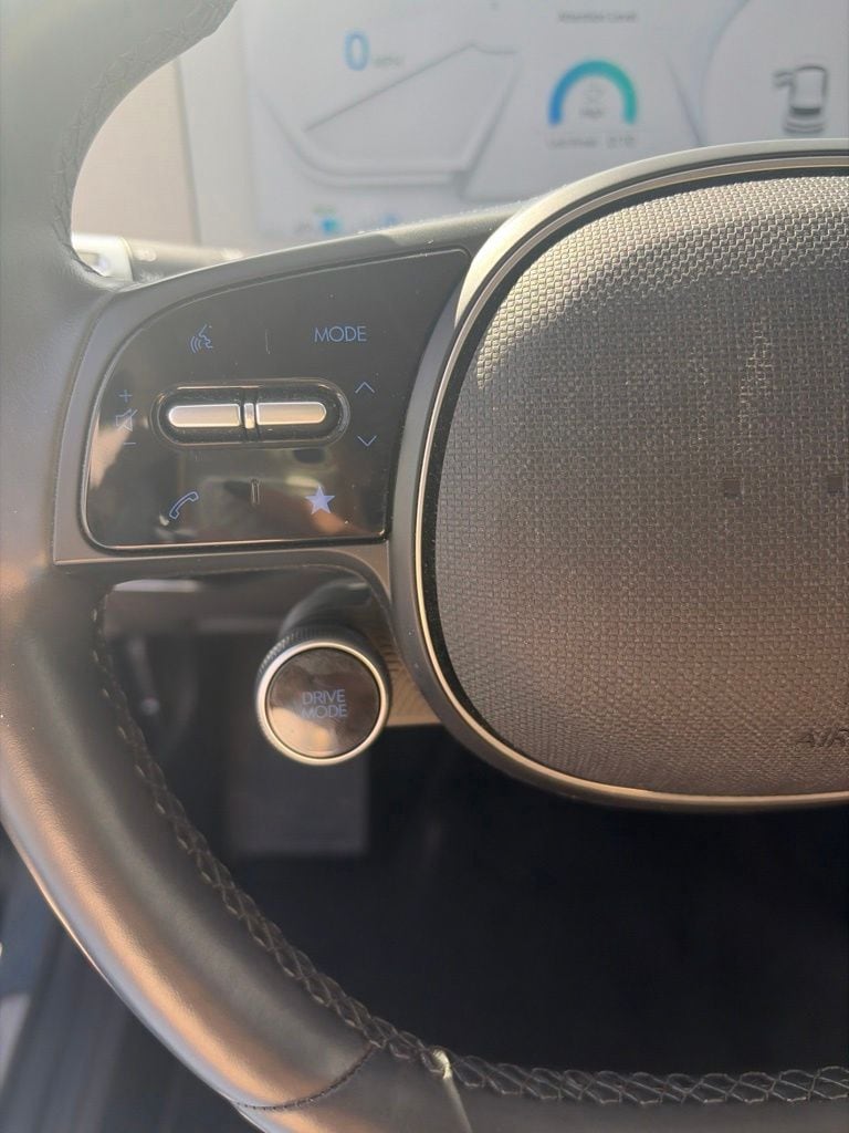 2023 Hyundai IONIQ 5 Limited - Photo 14