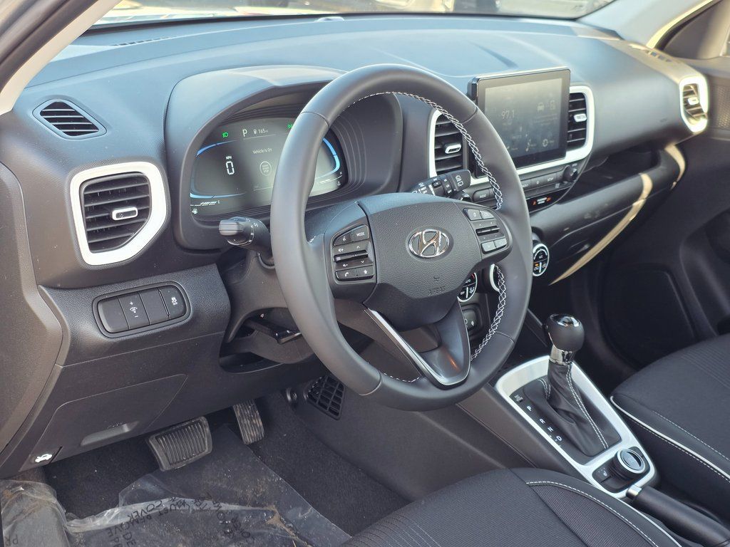 2026 Hyundai Venue SEL - Photo 11