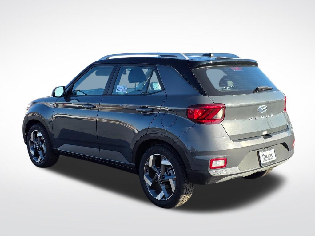 2026 Hyundai Venue SEL - Photo 5