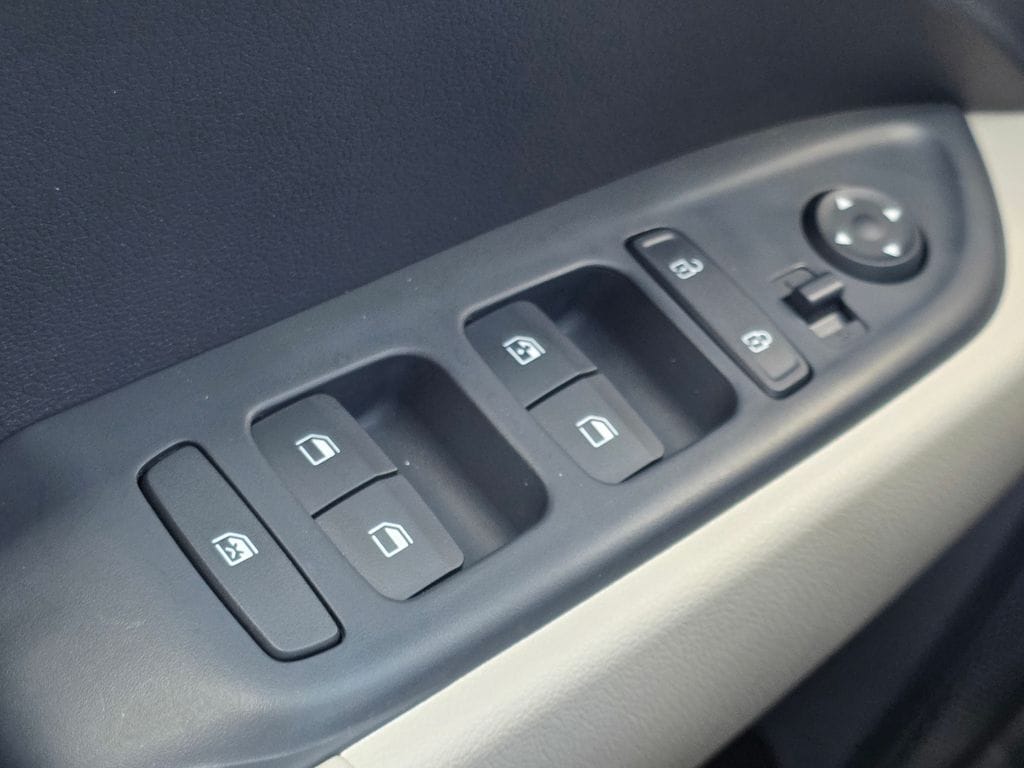2026 Hyundai Venue SEL - Photo 22