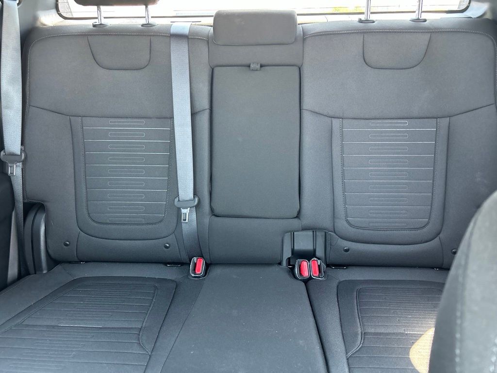 2025 Hyundai Santa Cruz SE - Photo 22