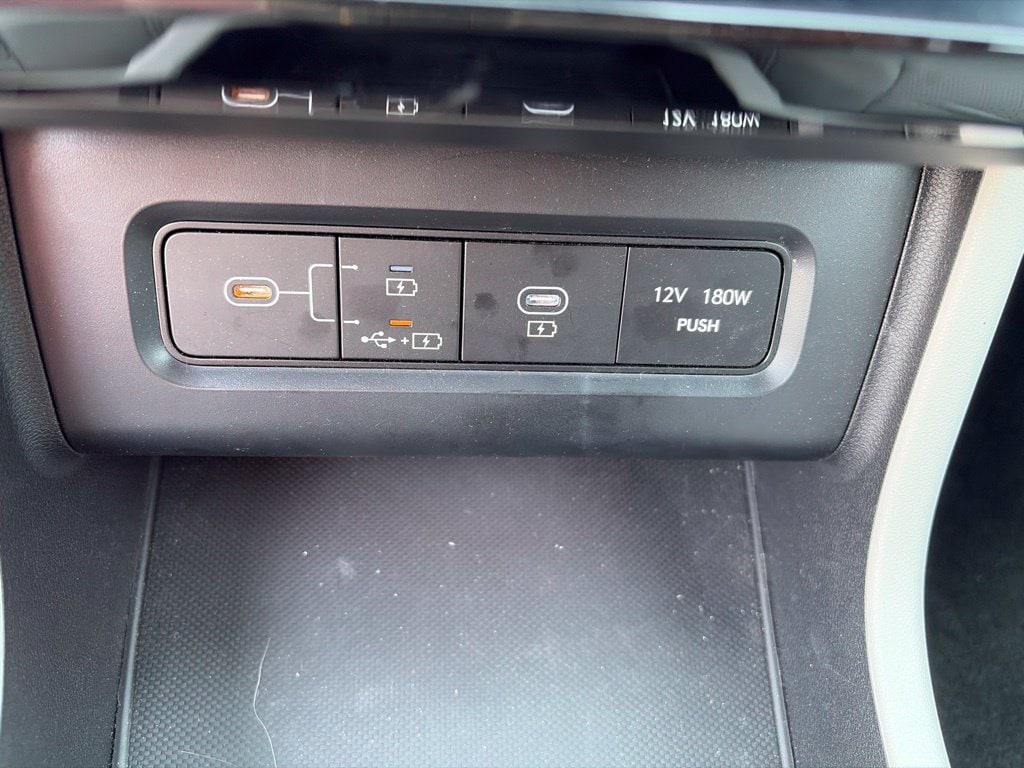 2025 Hyundai Tucson Limited - Photo 20