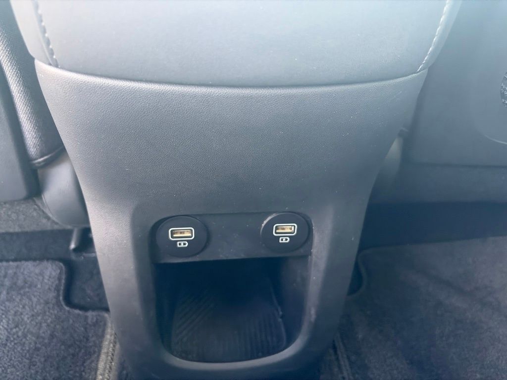 2023 Hyundai IONIQ 5 Limited - Photo 28