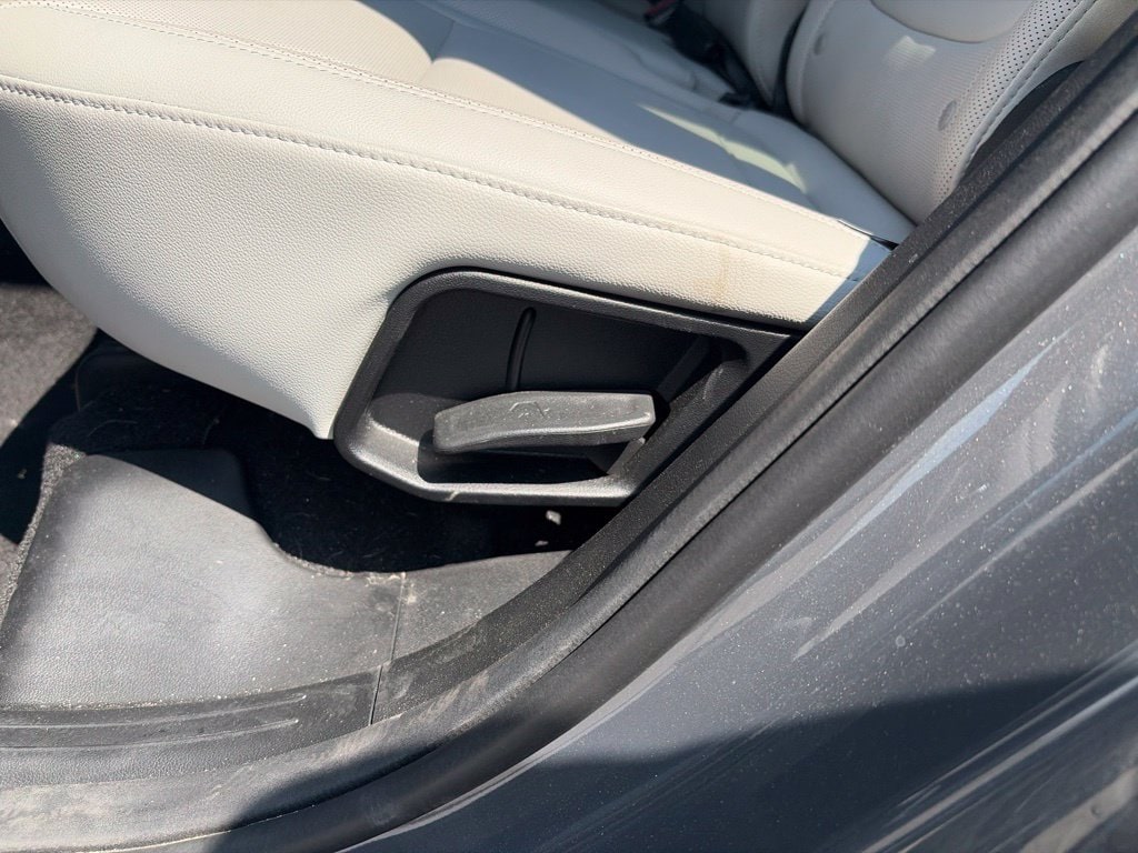2025 Hyundai Tucson Limited - Photo 28