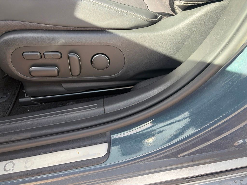 2023 Hyundai IONIQ 5 Limited - Photo 12